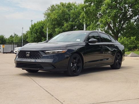 Used 2024 Honda Accord Sport-L image 3