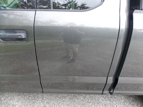 Used 2017 Ford F150 XLT AWD/4WD image 23