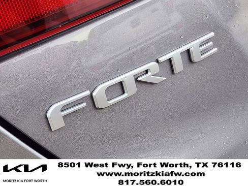 Certified 2024 Kia Forte GT-Line FWD image 11