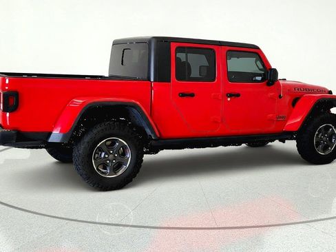 Used 2023 Jeep Gladiator Rubicon w/ Cold Weather Group AWD/4WD image 7