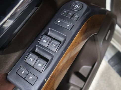 Used 2014 Chevrolet Silverado 1500 High Country AWD/4WD image 13