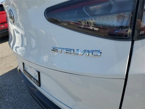 New 2025 Alfa Romeo Stelvio Sprint w/ Veloce Package image 5