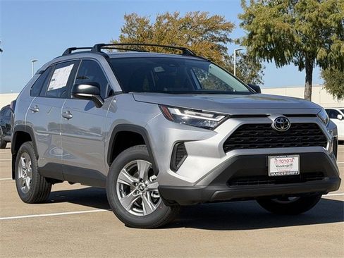 New 2025 Toyota RAV4 LE image 2