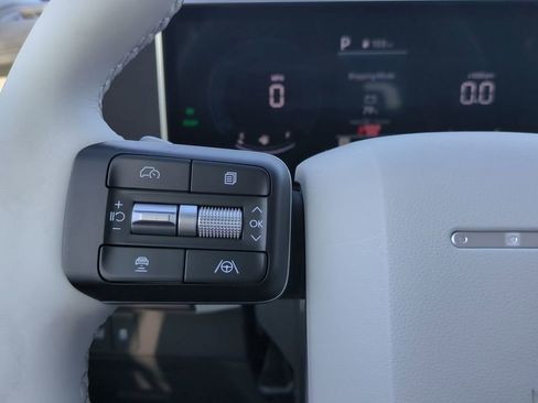 New 2026 Hyundai Santa Fe SE image 30