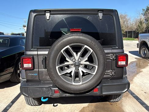 Used 2024 Jeep Wrangler Sport S w/ Convenience Group image 14