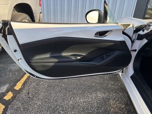 Used 2023 MAZDA MX-5 Miata Grand Touring image 10