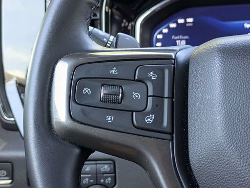 Used 2023 Chevrolet Silverado 1500 ZR2 w/ Technology Package AWD/4WD image 25