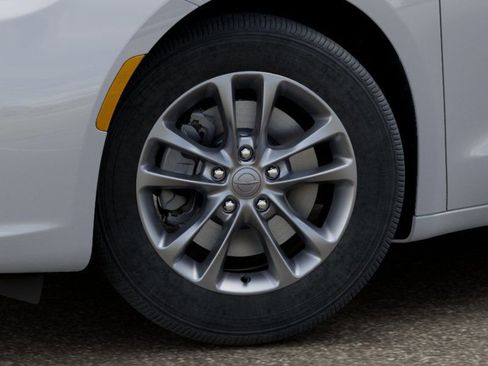 New 2026 Chrysler Pacifica Select AWD/4WD image 9