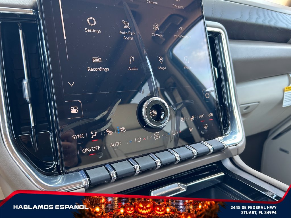 New 2026 GMC Yukon Denali w/ Denali Reserve Package AWD/4WD image 30