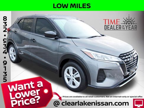 Used 2021 Nissan Kicks S image 9