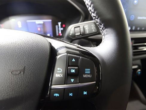 Used 2024 Ford Escape SE FWD image 24