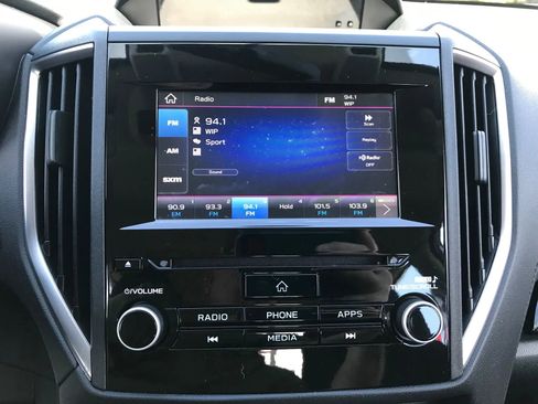 Used 2020 Subaru Impreza 2.0i Premium image 22