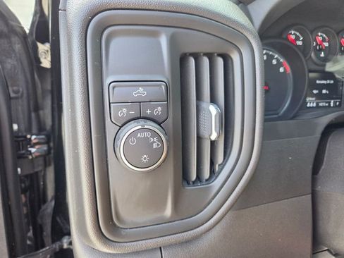 Used 2024 Chevrolet Silverado 1500 Custom w/ Turbomax Blackout Package RWD image 22