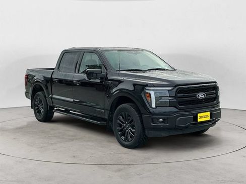 Used 2025 Ford F150 Lariat AWD/4WD image 3