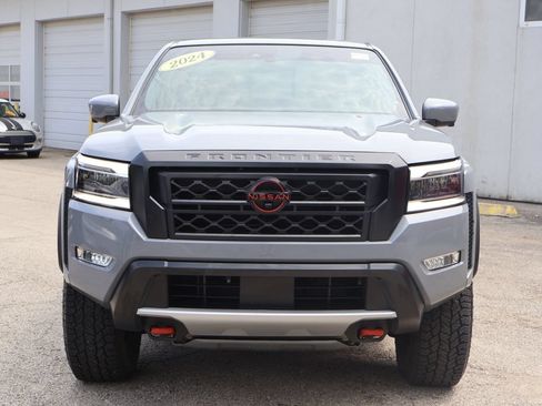 Used 2024 Nissan Frontier PRO-4X w/ Pro Convenience Package AWD/4WD image 2