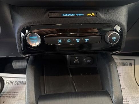 Used 2025 Ford Escape Platinum AWD/4WD image 15