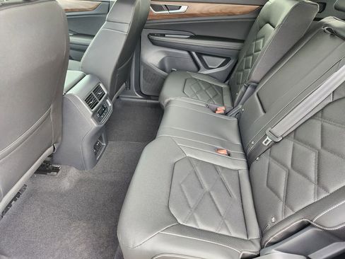 New 2026 Volkswagen Atlas SE AWD/4WD image 18