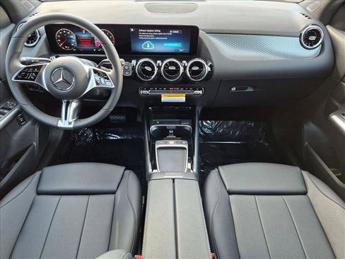 New 2026 Mercedes-Benz GLA 250 image 13