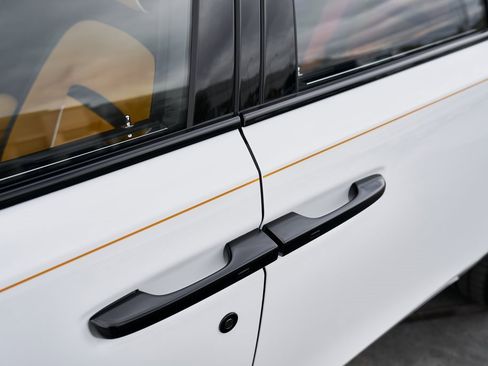 Used 2025 Rolls-Royce Ghost Black Badge image 10