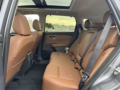 New 2026 Nissan Rogue Platinum w/ Platinum Premium Package image 13