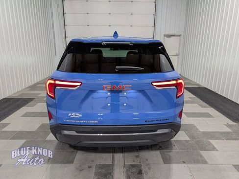 Used 2026 GMC Terrain Elevation image 3