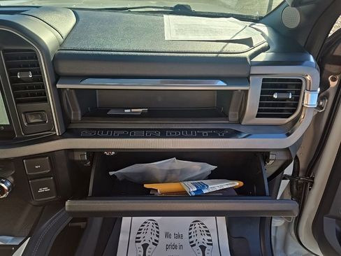 Used 2025 Ford F350 Platinum image 50