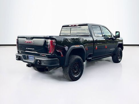 Certified 2024 GMC Sierra 2500 AT4X w/ AT4X AEV Edition image 7