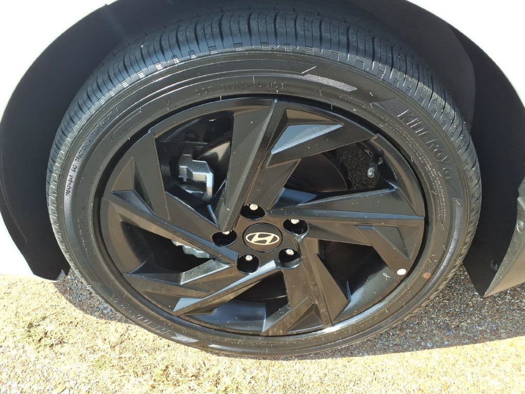 Used 2026 Hyundai Elantra SEL Sport Premium FWD image 10