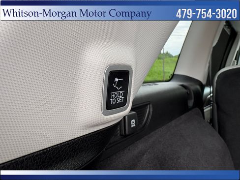 Used 2023 Jeep Grand Cherokee Overland w/ Luxury Tech Group IV AWD/4WD image 39