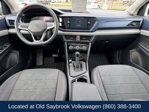 Used 2024 Volkswagen Taos SE image 14