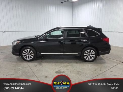 Used 2018 Subaru Outback 3.6R Touring AWD/4WD image 1