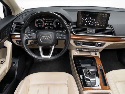 Used 2021 Audi Q5 2.0T Premium Plus AWD/4WD image 24