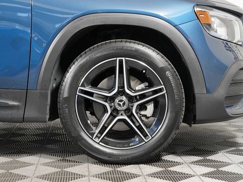 Certified 2023 Mercedes-Benz GLB 250 4MATIC image 12