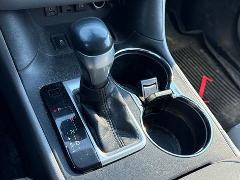 Used 2019 Toyota Highlander Plus image 24