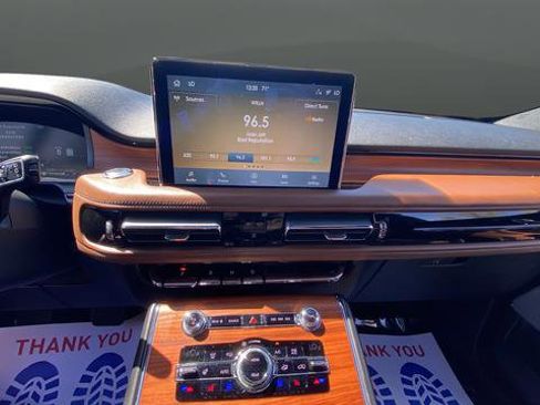 Used 2020 Lincoln Aviator Reserve w/ Equipment Group 201A AWD/4WD image 15