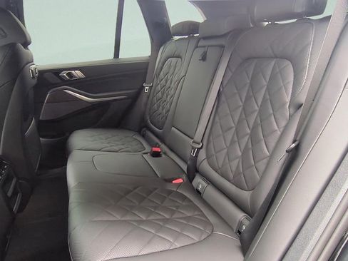 New 2026 BMW X5 xDrive40i w/ Premium Package AWD/4WD image 10