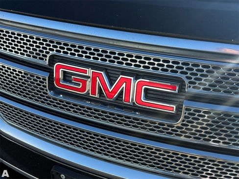 Used 2016 GMC Acadia Denali image 7