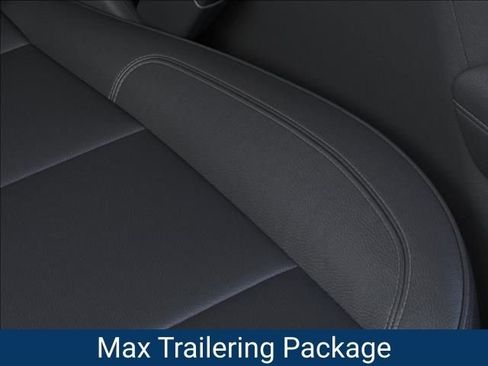 New 2026 Chevrolet Suburban LT w/ Comfort Package image 24