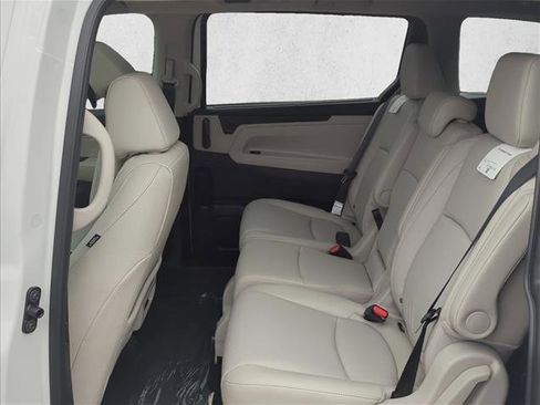 New 2026 Honda Odyssey EX-L image 15