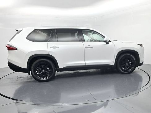 Used 2025 Toyota Grand Highlander FWD image 8