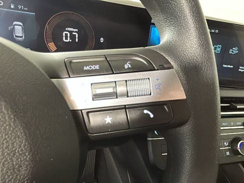 Certified 2026 Hyundai Tucson SE FWD image 20