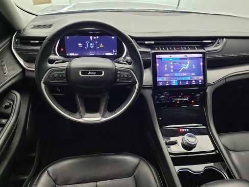 Used 2021 Jeep Grand Cherokee L Limited image 22