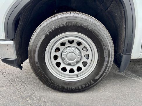 Used 2022 GMC Sierra 1500 Pro w/ Pro Value Package RWD image 27