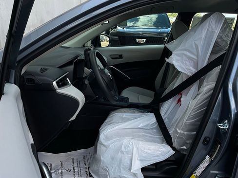 New 2026 Toyota Corolla Cross L image 9