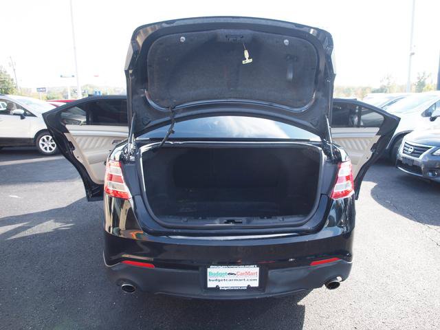 Used 2016 Ford Taurus SE FWD image 5