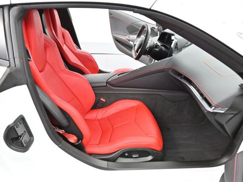 Used 2024 Chevrolet Corvette Stingray Coupe w/ 1LT RWD image 28