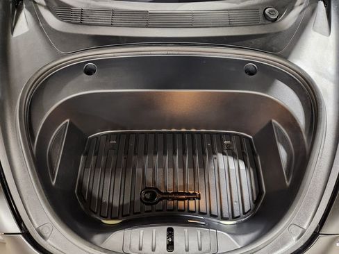 Used 2022 Tesla Model 3 image 53