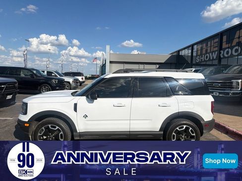 Used 2023 Ford Bronco Sport Outer Banks w/ Tech Package AWD/4WD image 1