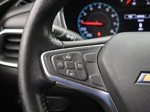 Used 2018 Chevrolet Equinox LT image 14