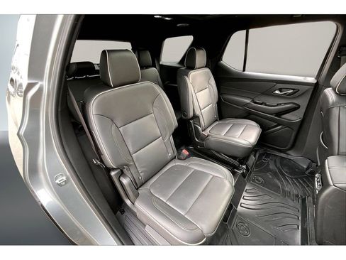 Used 2023 Chevrolet Traverse Premier w/ Redline Edition image 24